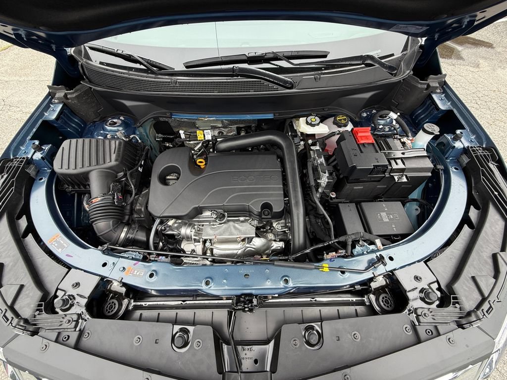 New 2027 Chevrolet Equinox LT AWD/4WD image 25