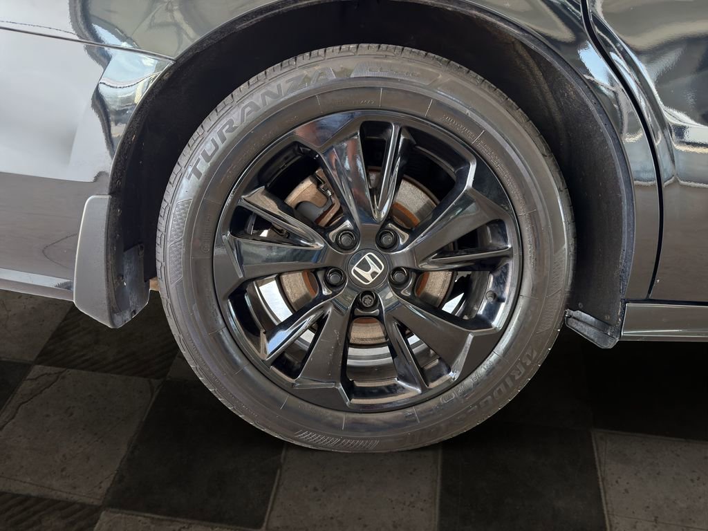 Used 2023 Honda Odyssey Sport image 12