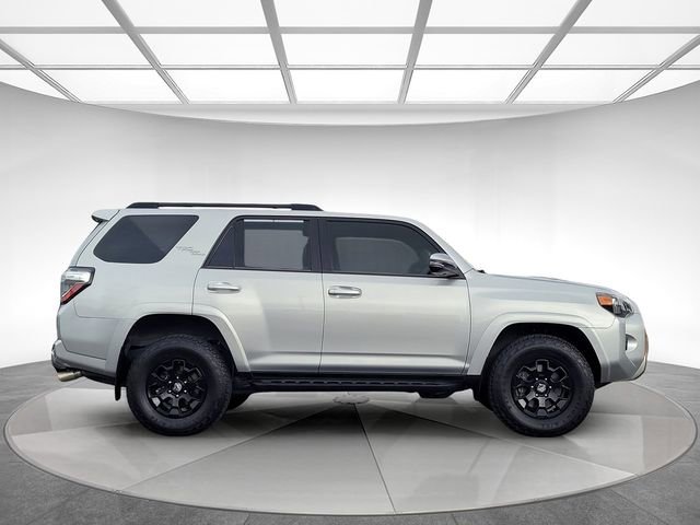 Used 2022 Toyota 4Runner TRD Off-Road Premium w/ Moonroof Package image 3