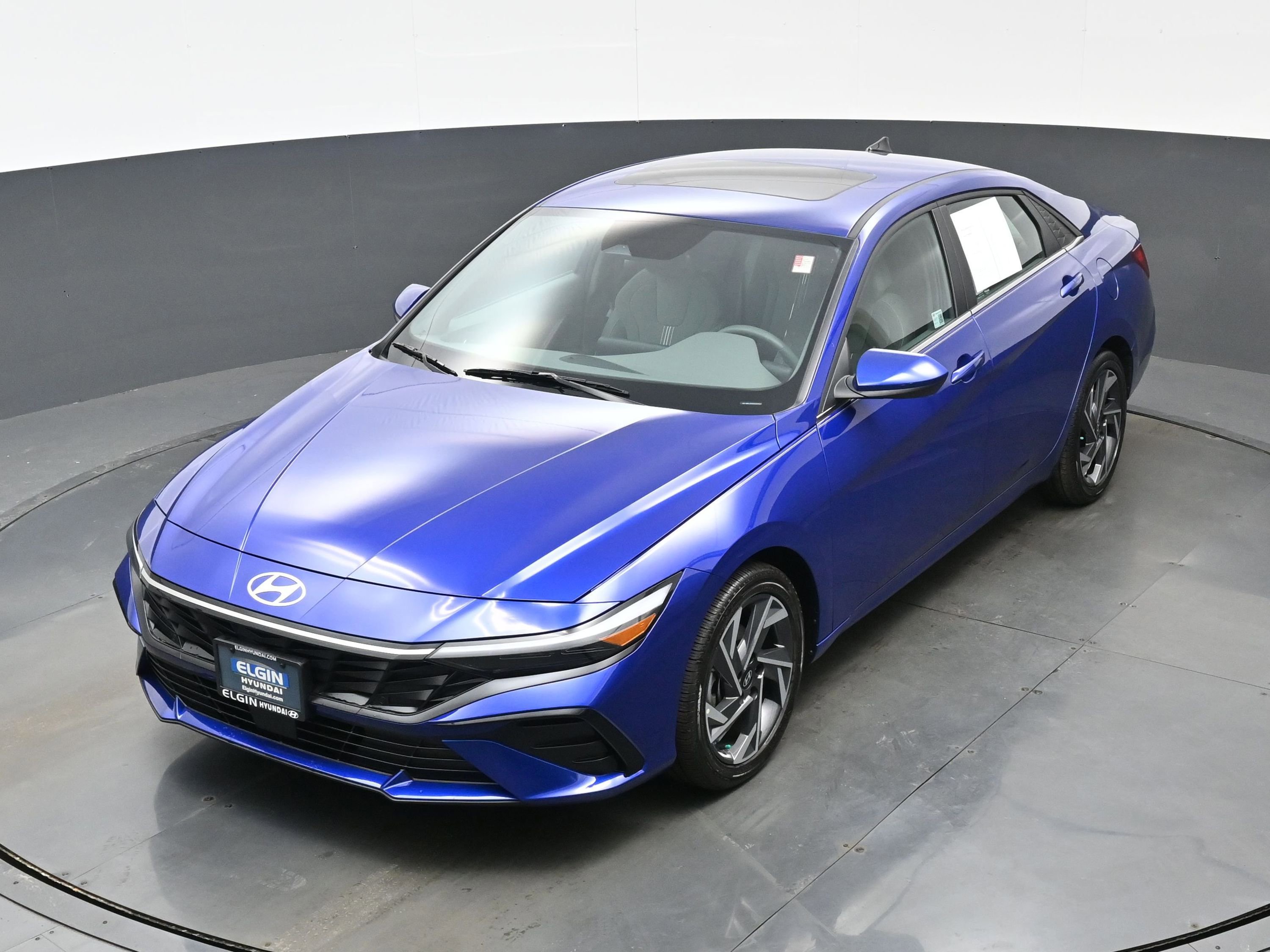 Certified 2025 Hyundai Elantra SEL image 33