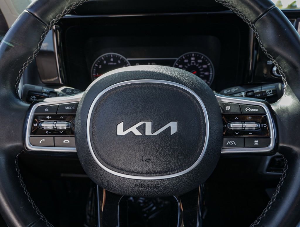 Used 2022 Kia Sorento SX FWD image 26