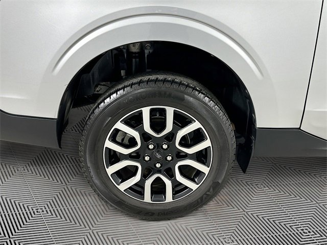 Certified 2022 Ford Maverick Lariat w/ Lariat Luxury Package image 30