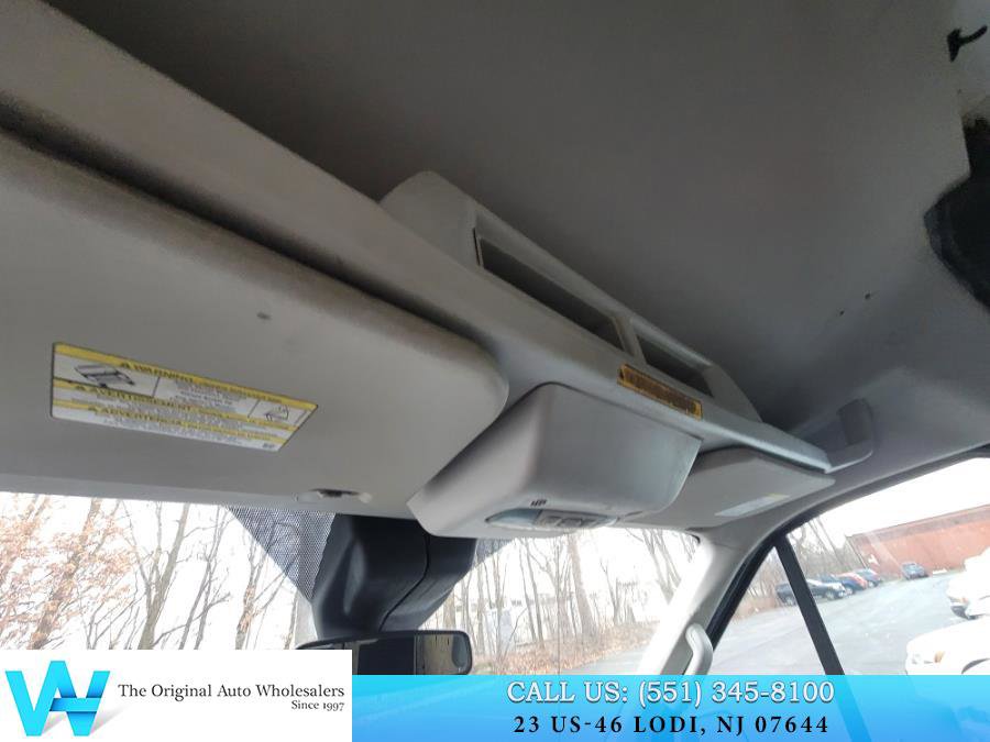 Used 2017 Ford Transit 250 148 Medium Roof image 12