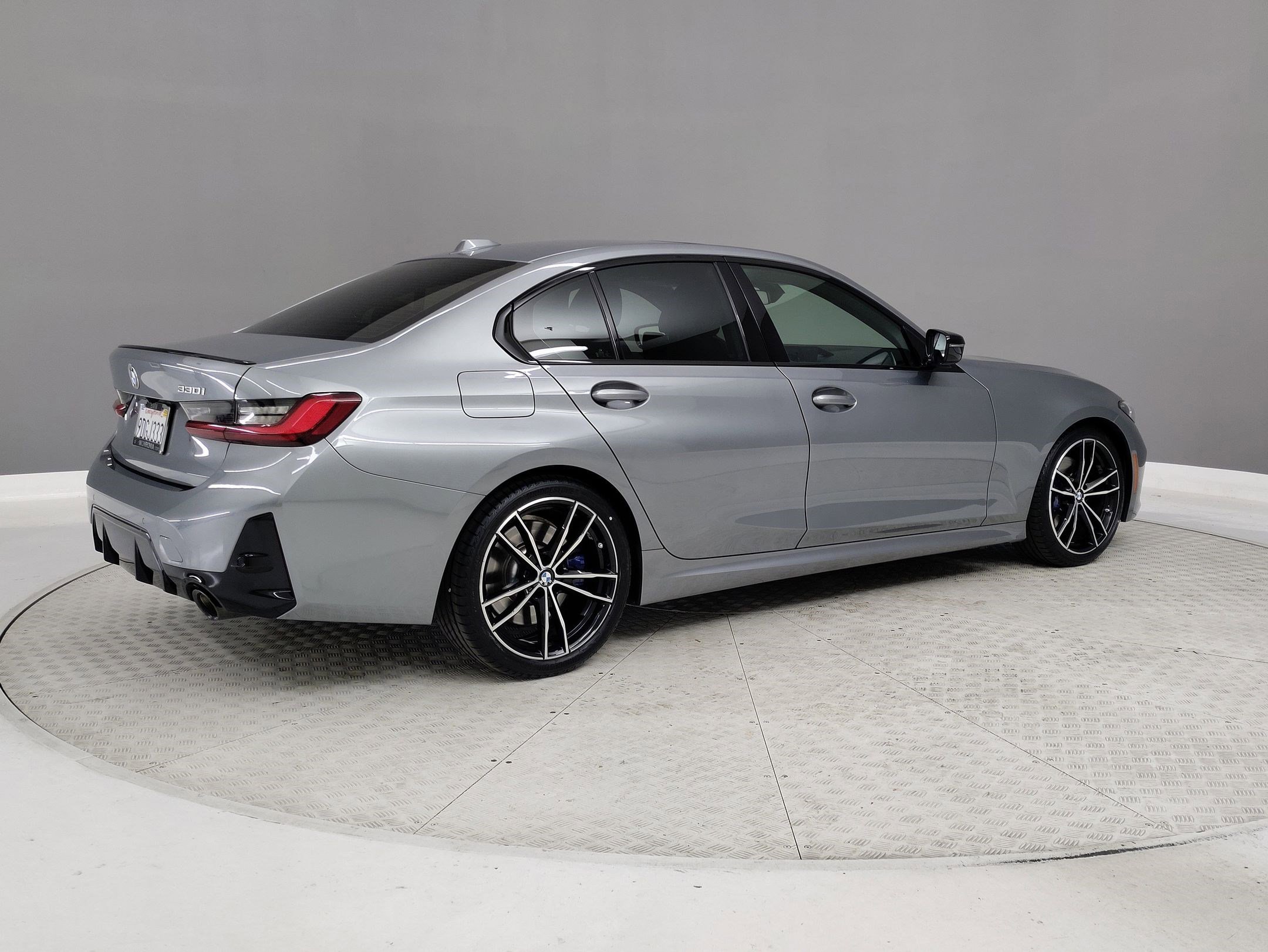 Certified 2023 BMW 330i Sedan w/ M Sport Package image 6