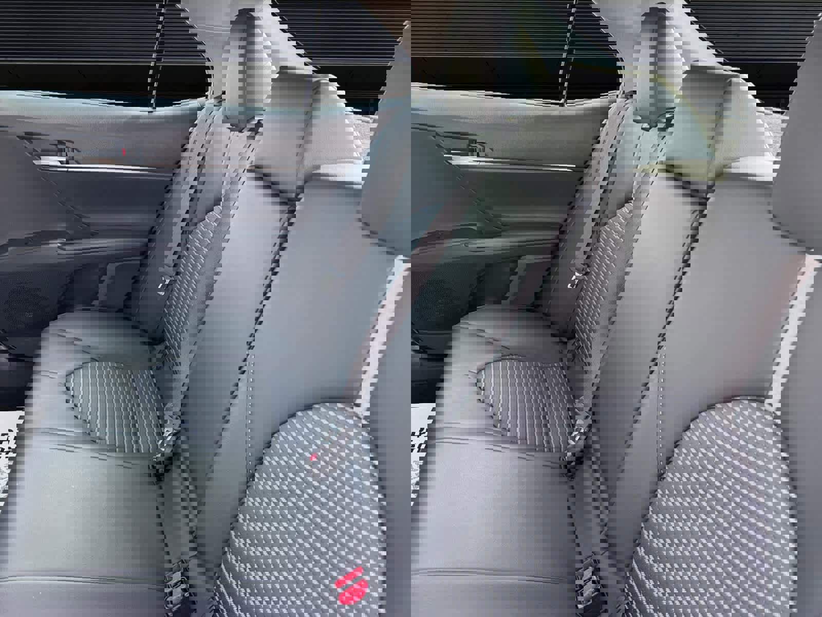 Used 2024 Toyota Camry SE image 11