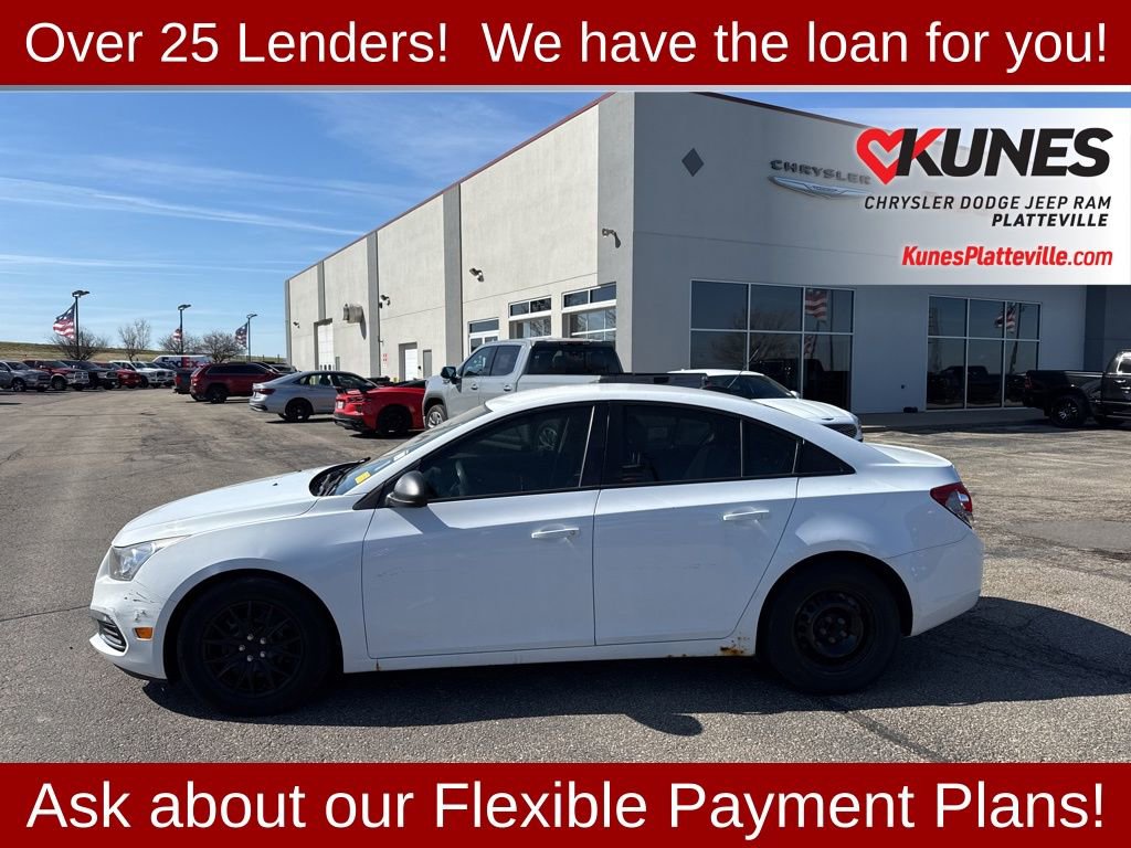 Used 2015 Chevrolet Cruze LS FWD image 6