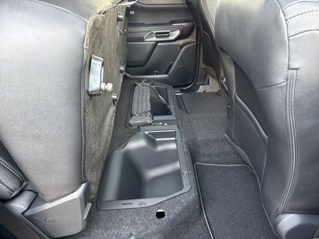 New 2025 Ford Ranger Lariat w/ FX4 Off-Road Package image 35