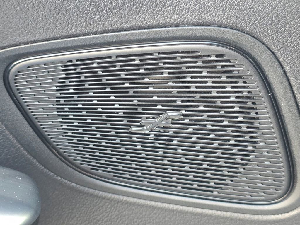 Used 2026 Mercedes-Benz GLC 300 4MATIC image 25