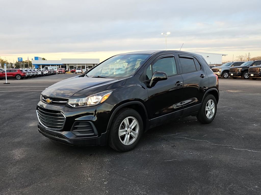 Used 2020 Chevrolet Trax LS w/ Tint and Cruise Package image 13