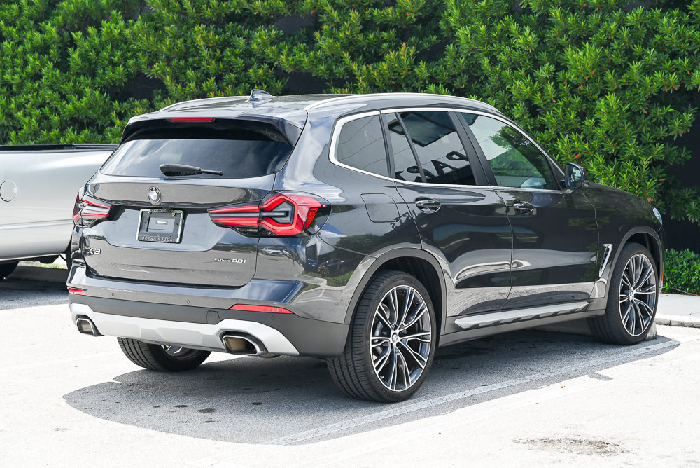 Used 2023 BMW X3 sDrive30i w/ Convenience Package RWD image 4