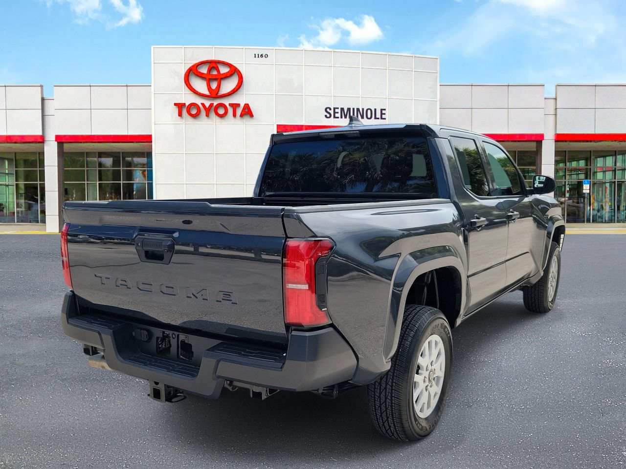 Used 2024 Toyota Tacoma SR RWD image 3
