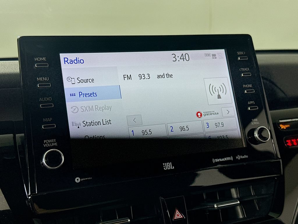 Used 2022 Toyota Camry XSE FWD image 27