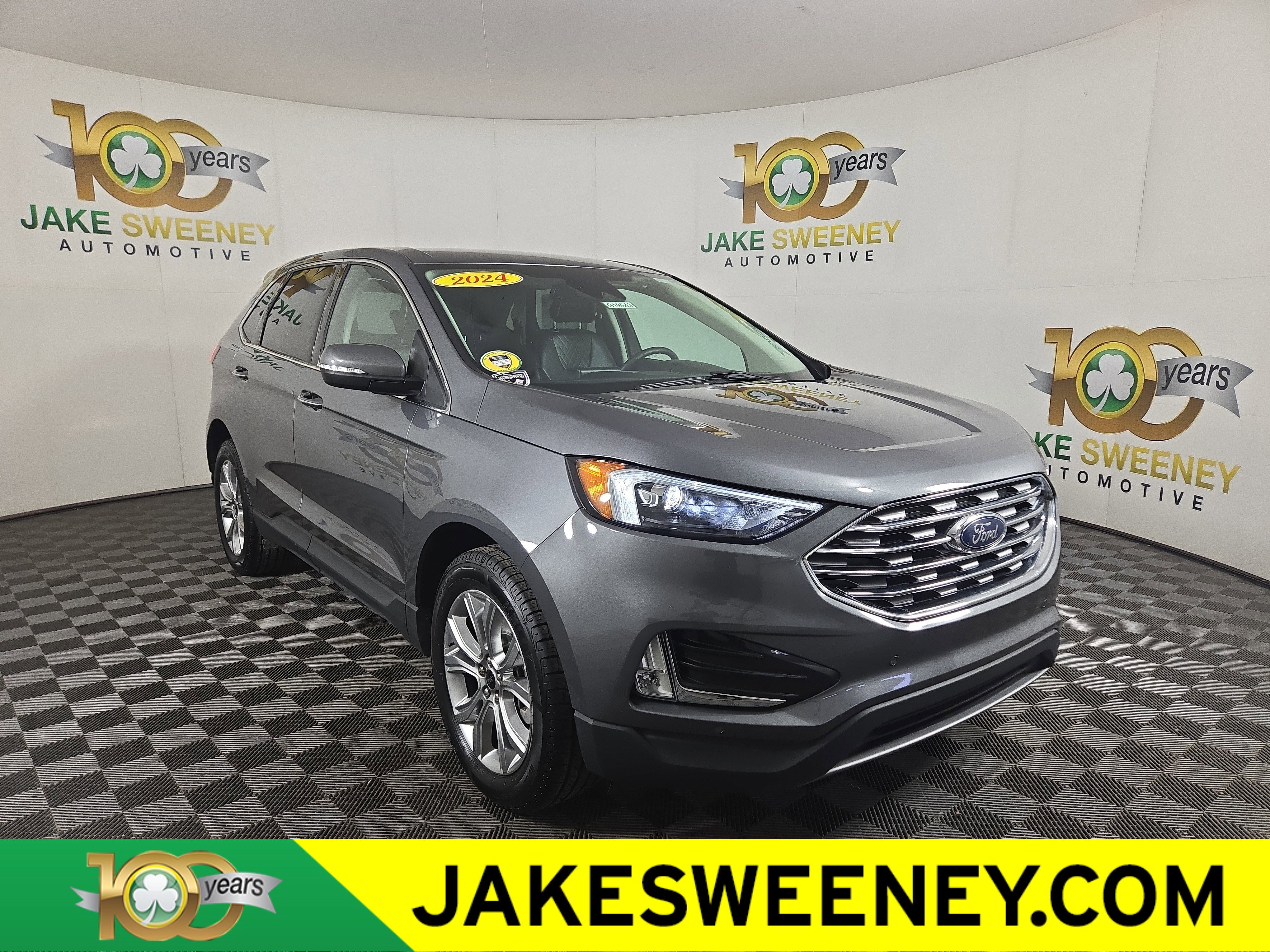 Used 2024 Ford Edge Titanium video 1