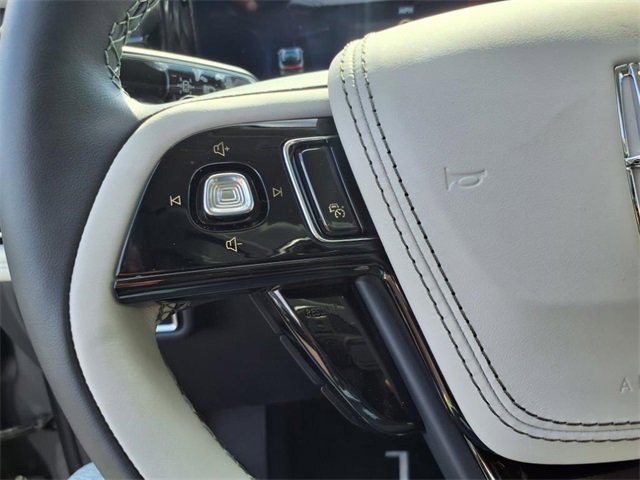 New 2025 Lincoln Aviator Reserve w/ Illumination Package image 14