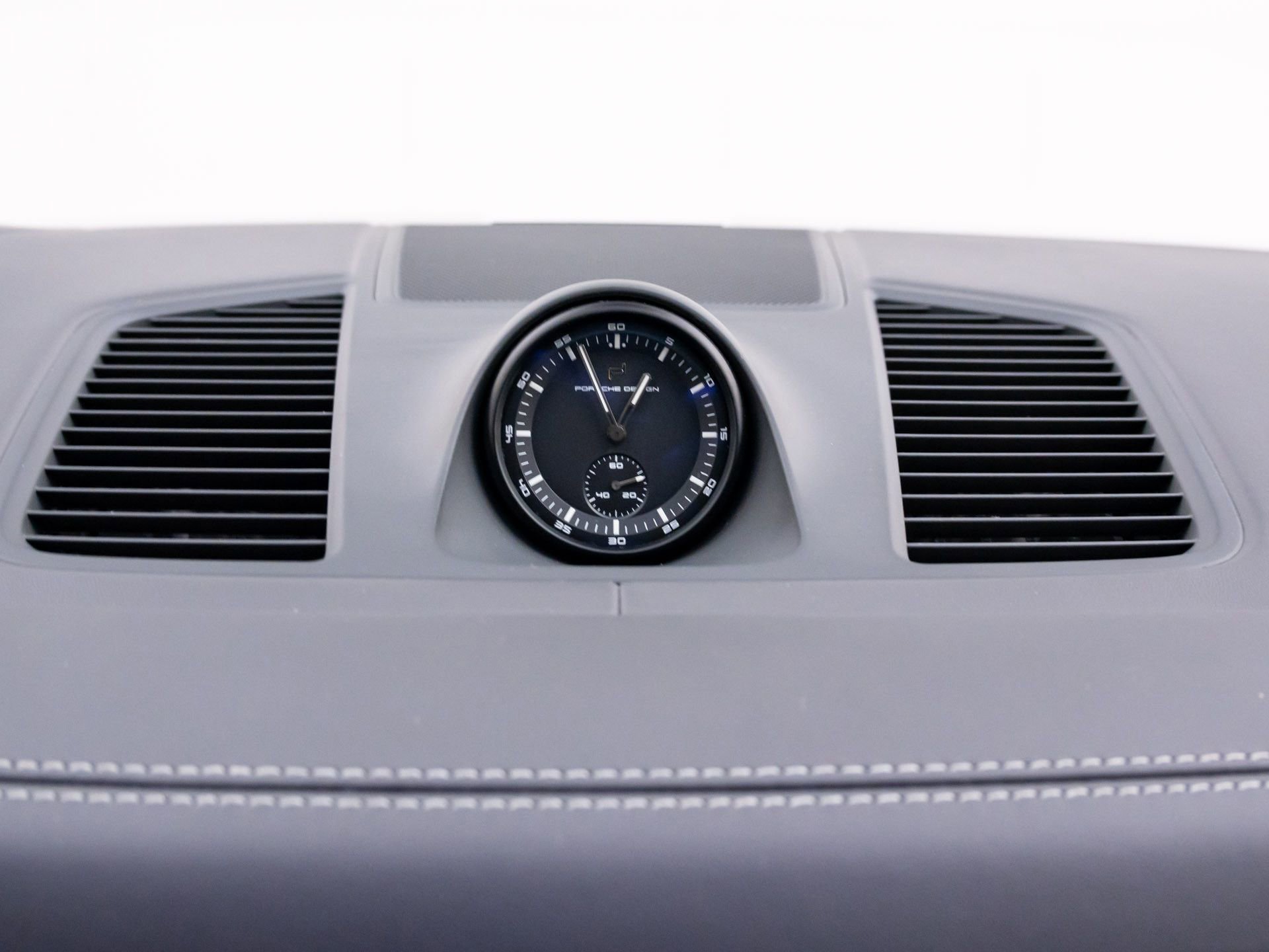 Certified 2023 Porsche Cayenne Turbo S image 27