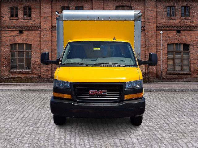 Used 2022 GMC Savana 3500 Extended w/ Power Convenience Package RWD image 2