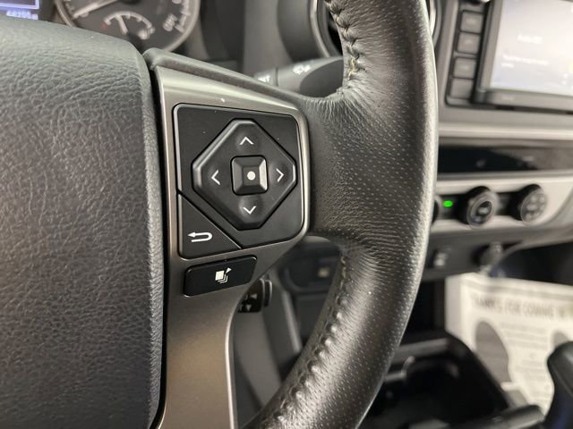 Used 2017 Toyota Tacoma SR5 image 21