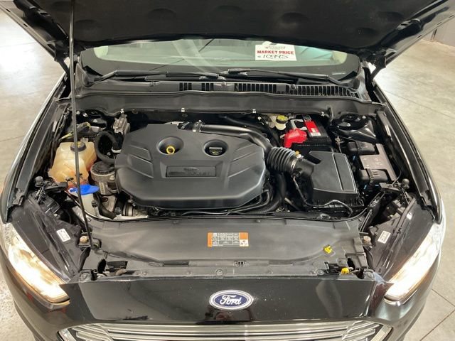 Used 2016 Ford Fusion Titanium AWD/4WD image 21