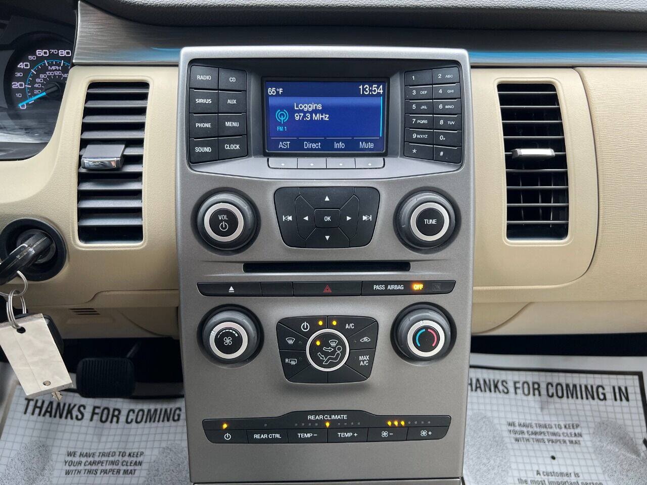 Used 2019 Ford Flex SE FWD image 15