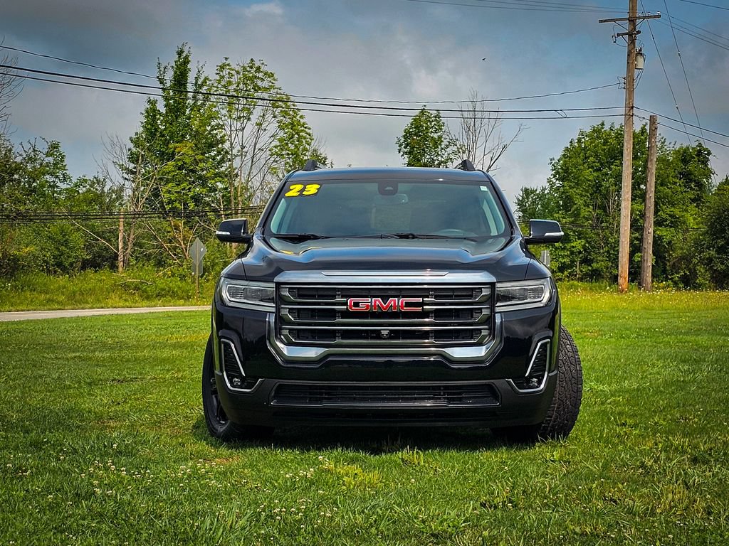 Used 2023 GMC Acadia AT4 w/ Technology Package AWD/4WD image 9