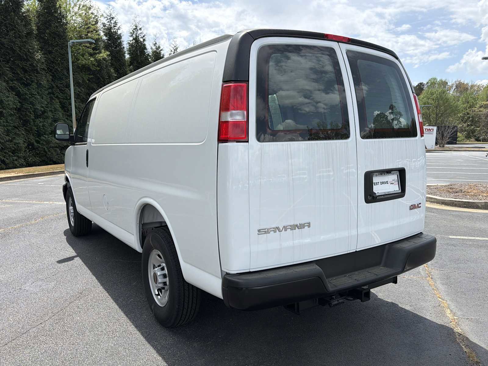 New 2025 GMC Savana 2500 w/ Driver Convenience Package image 4