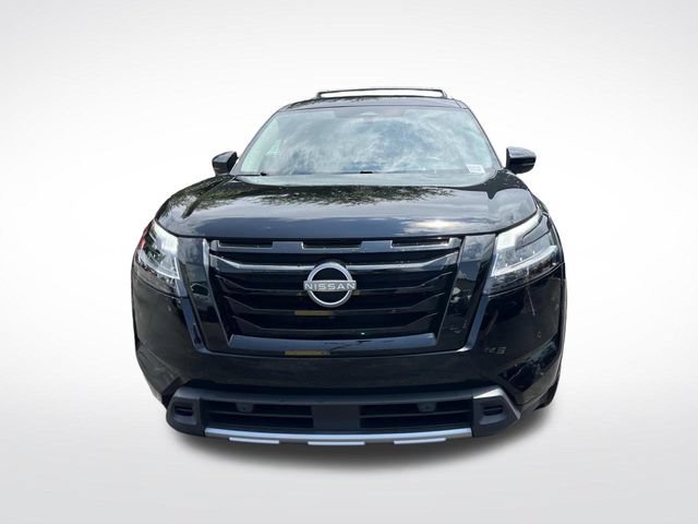 Used 2024 Nissan Pathfinder SL FWD image 10
