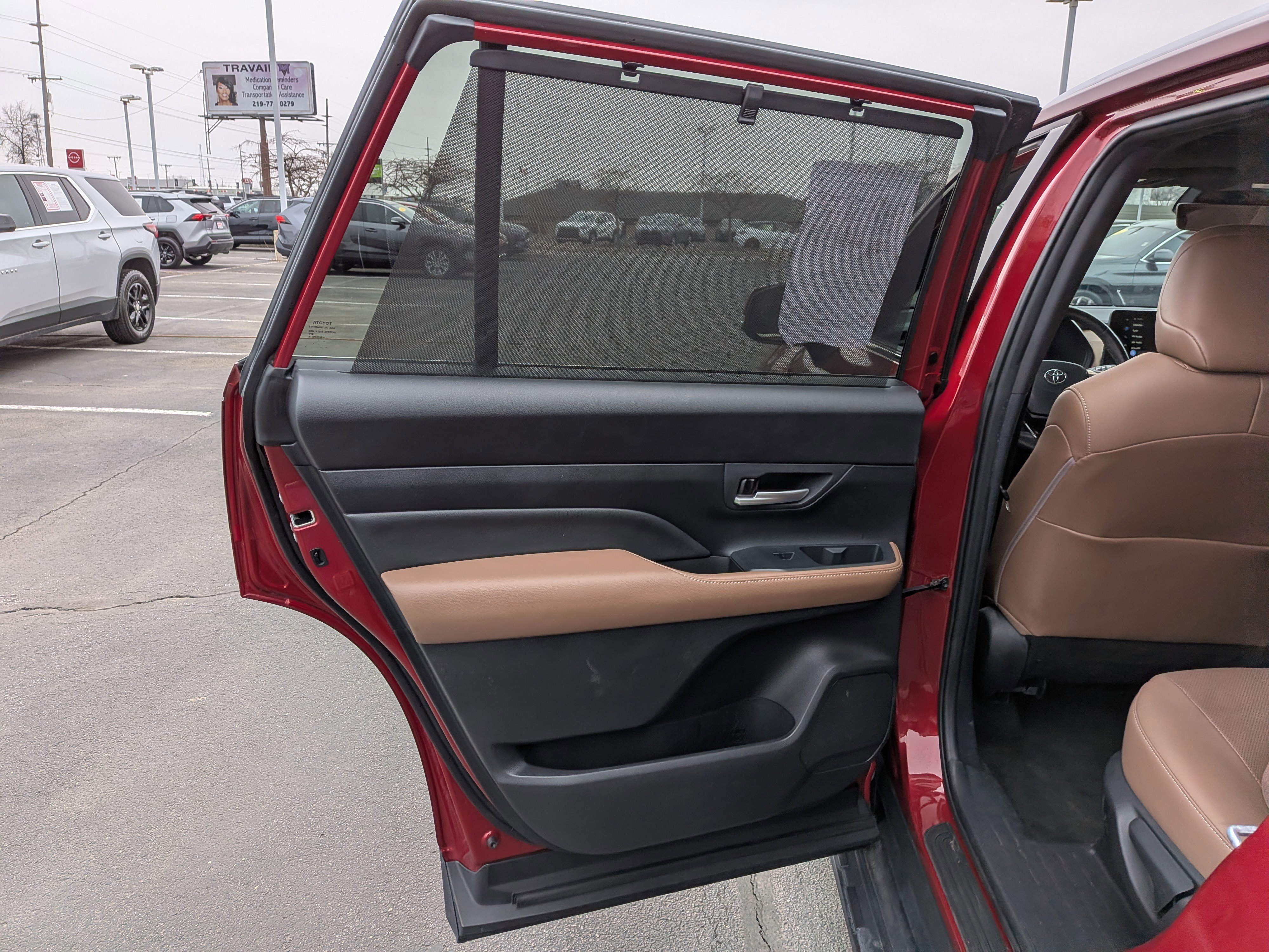 Used 2024 Toyota Grand Highlander AWD Hybrid image 25