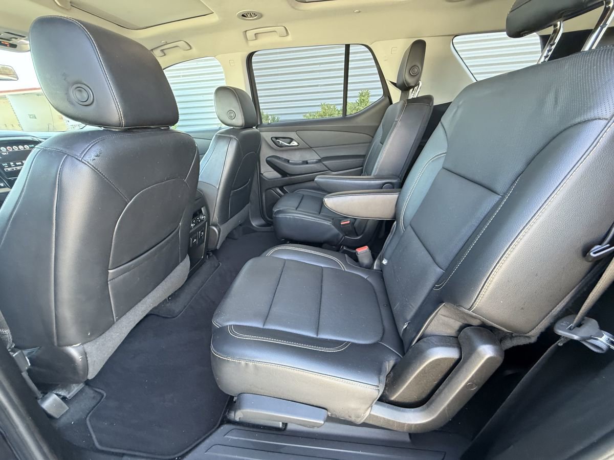 Used 2018 Chevrolet Traverse Premier AWD/4WD image 11