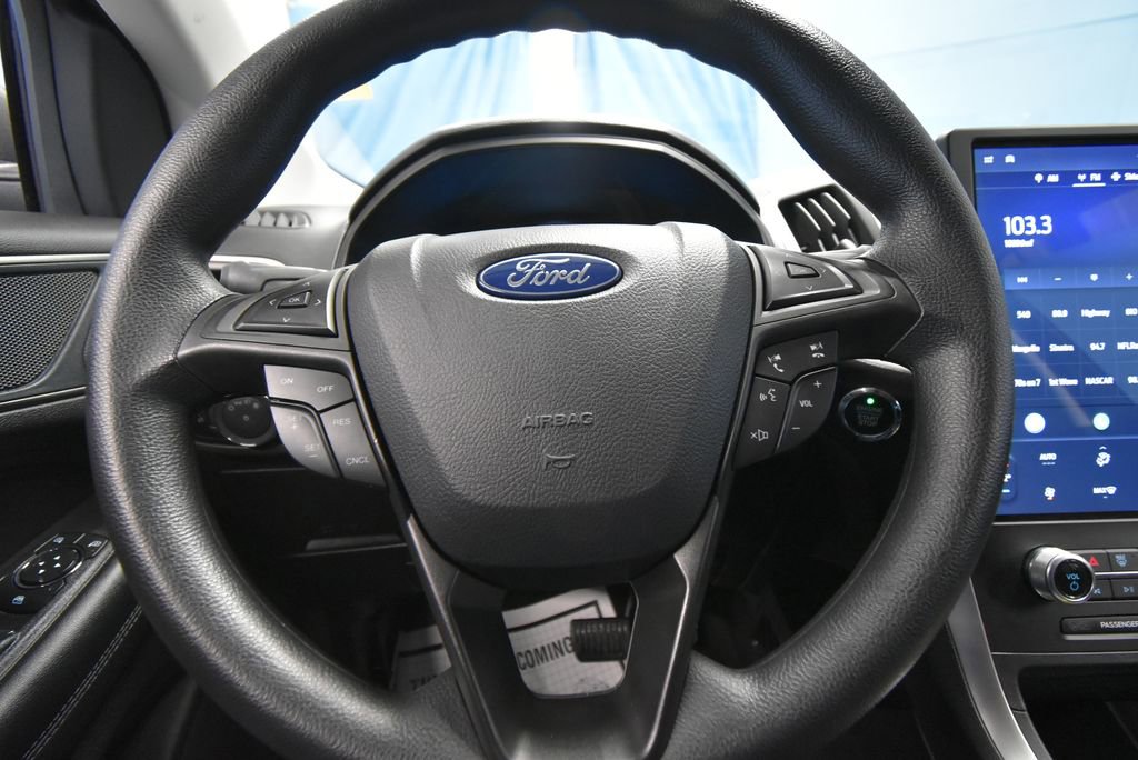 Used 2024 Ford Edge SE AWD/4WD image 10