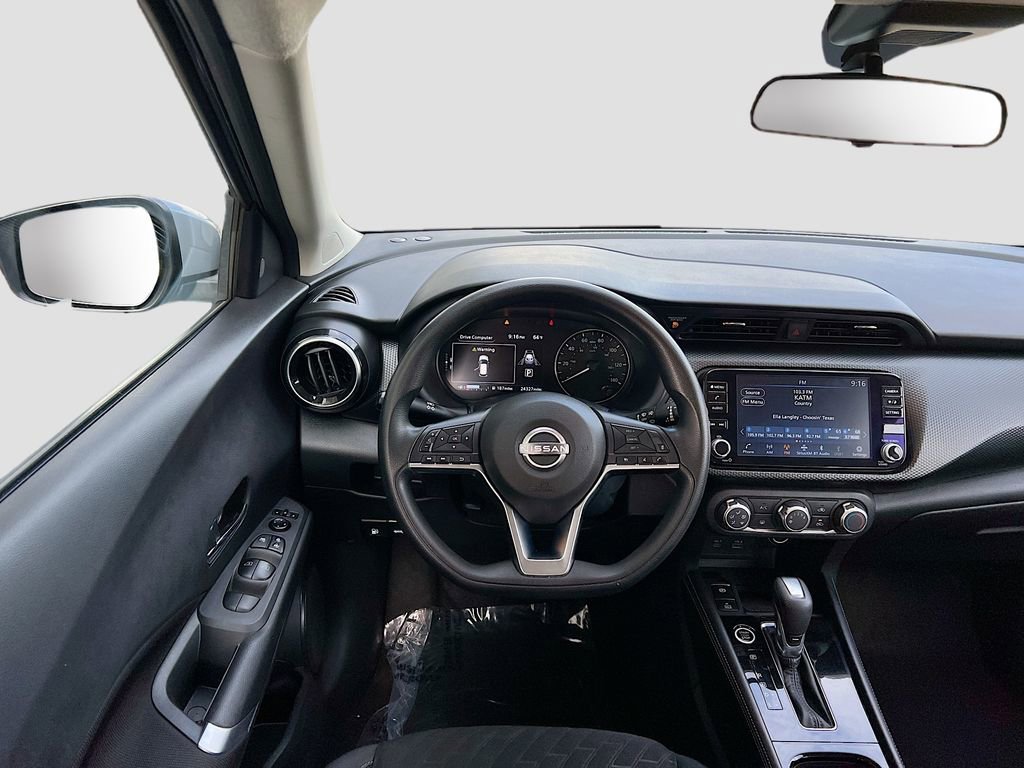 Used 2023 Nissan Kicks SV image 19