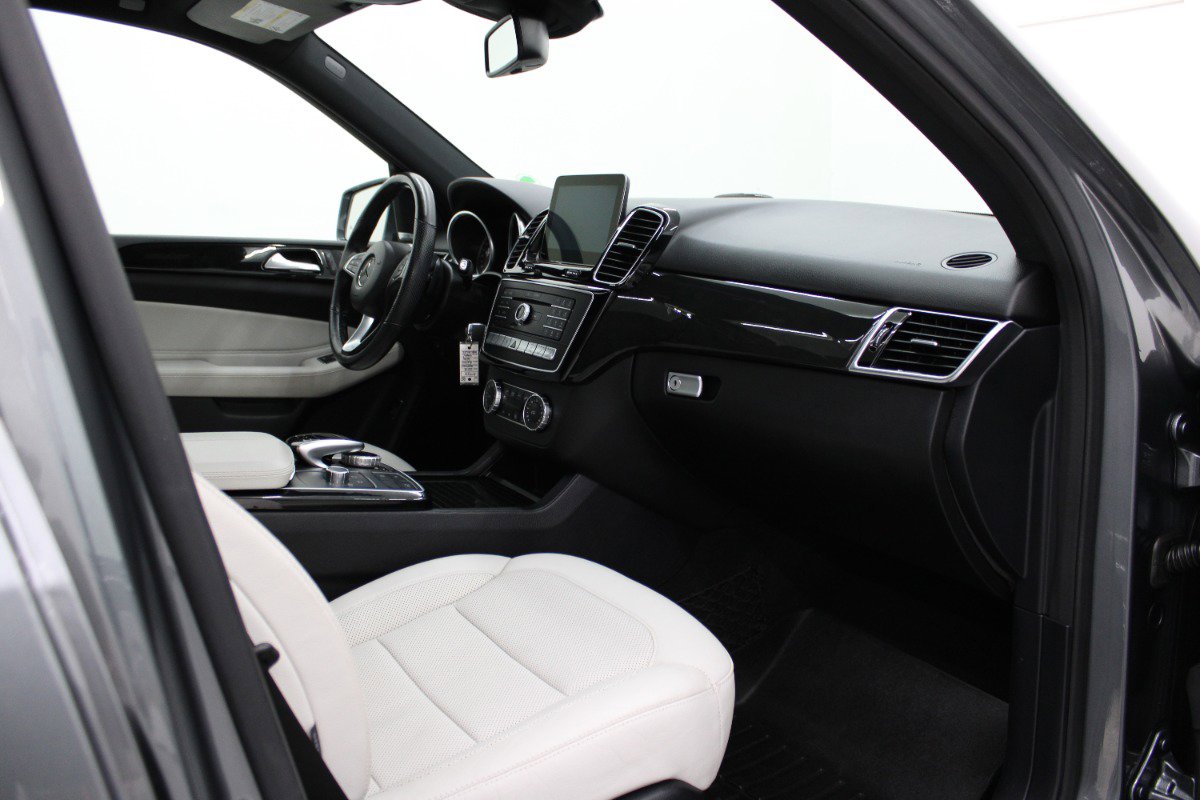 Used 2018 Mercedes-Benz GLE 350 4MATIC image 10