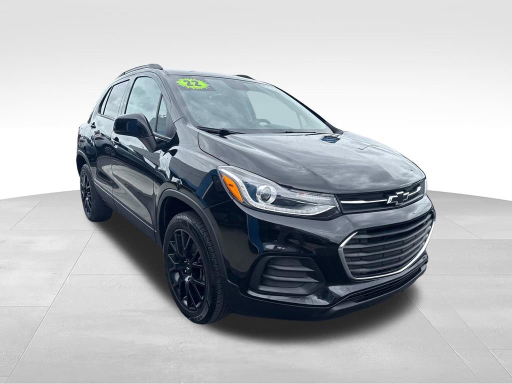 Used 2022 Chevrolet Trax LT w/ Driver Confidence Package AWD/4WD image 8