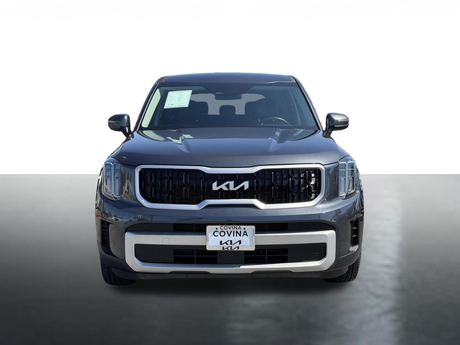 Certified 2024 Kia Telluride LX FWD image 3