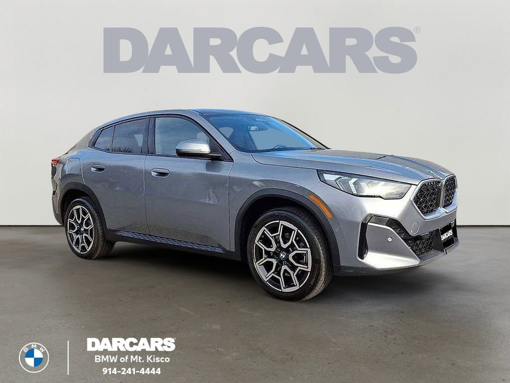Used 2025 BMW X2 xDrive28i image 1