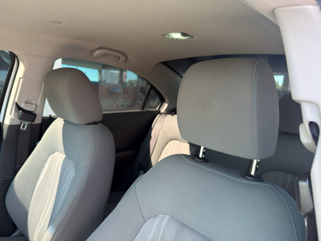 Used 2015 Chevrolet Sonic LT FWD image 11