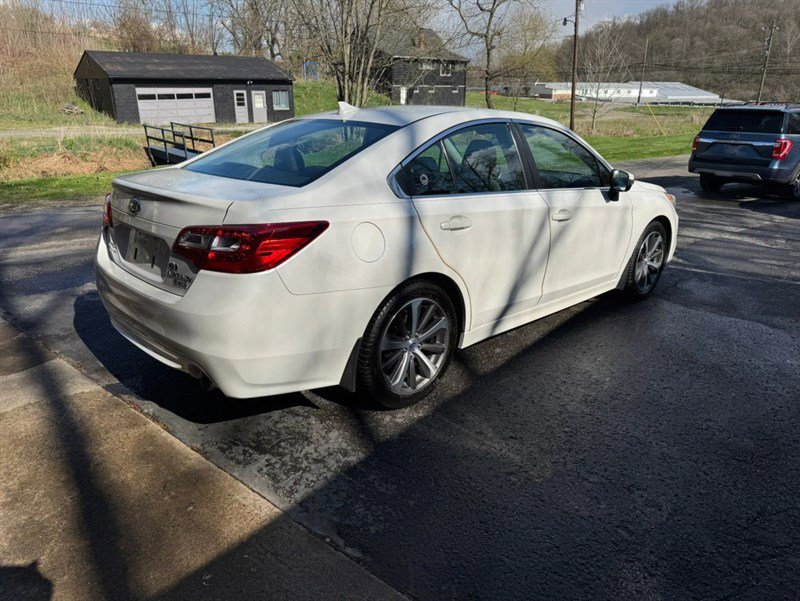 Used 2016 Subaru Legacy 3.6R Limited image 6