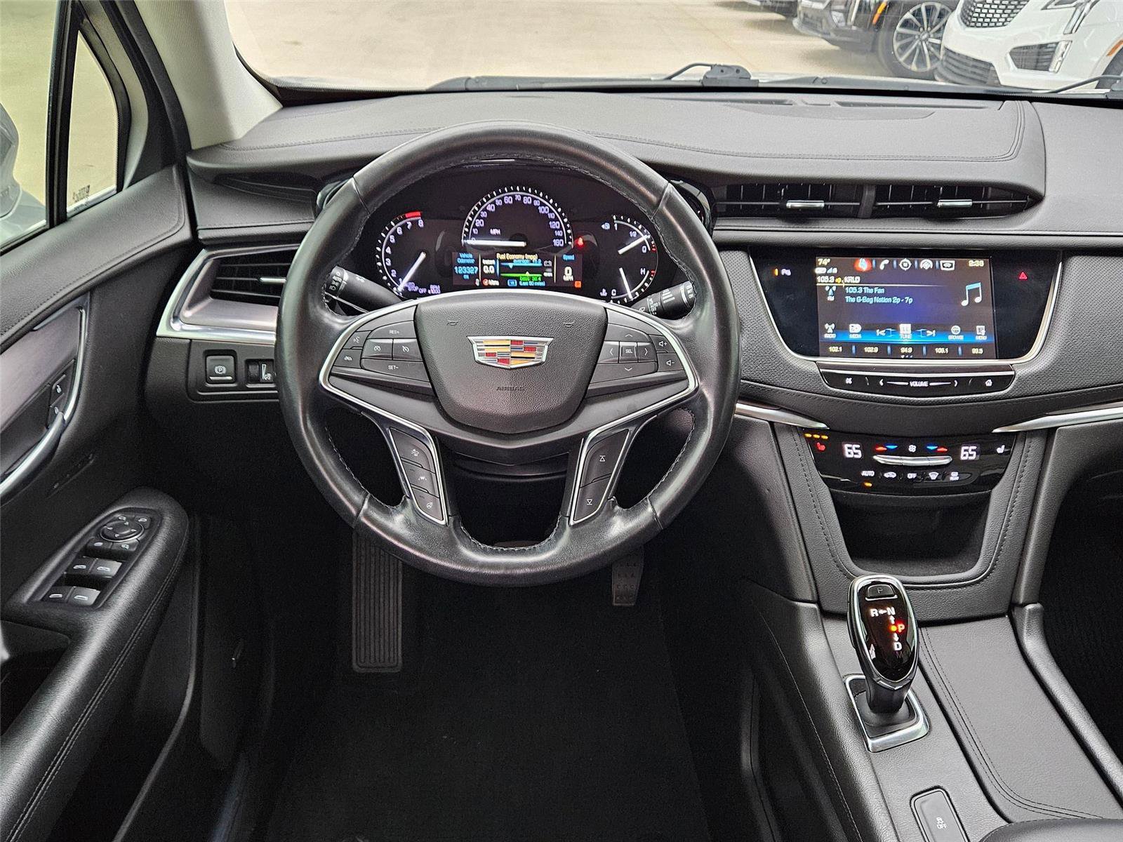 Used 2019 Cadillac XT5 Luxury FWD image 12