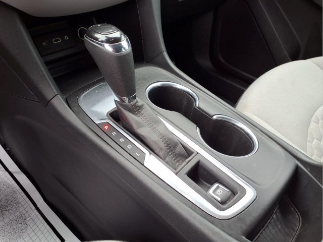 Used 2020 Chevrolet Equinox LS w/ LS Convenience Package FWD image 6