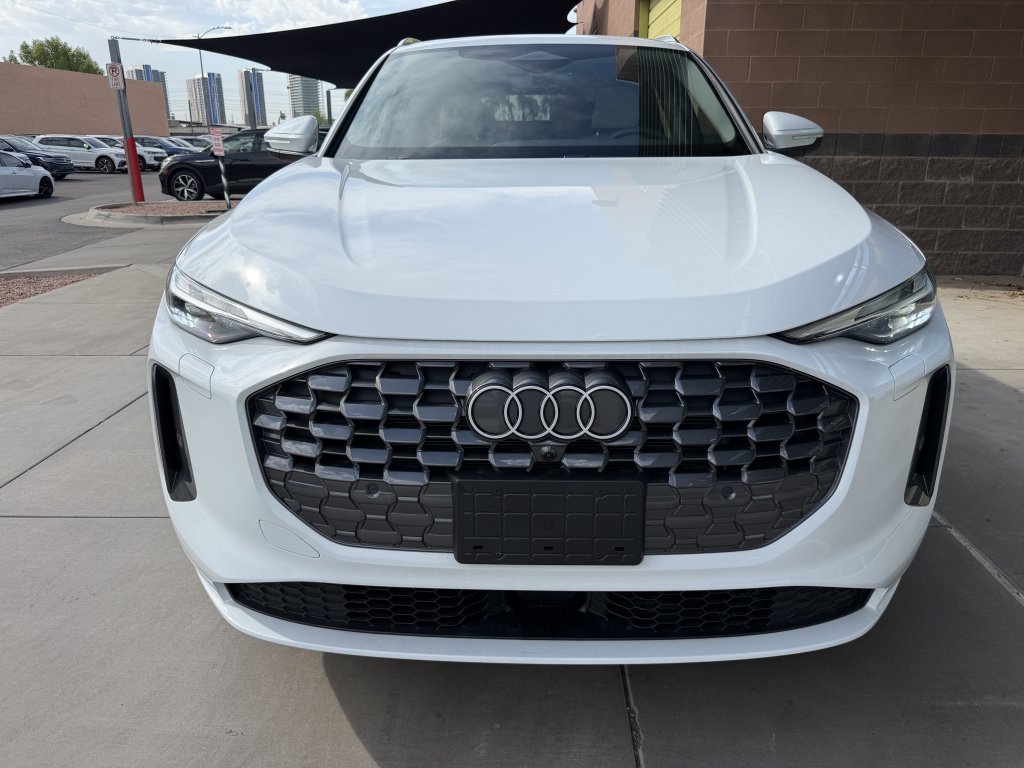 Used 2025 Audi Q5 Premium AWD/4WD image 10
