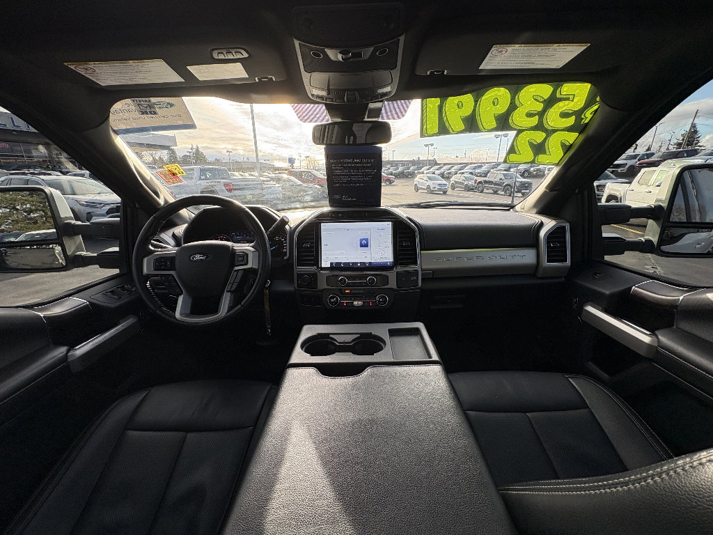 Certified 2022 Ford F350 Lariat w/ Camper Package image 19