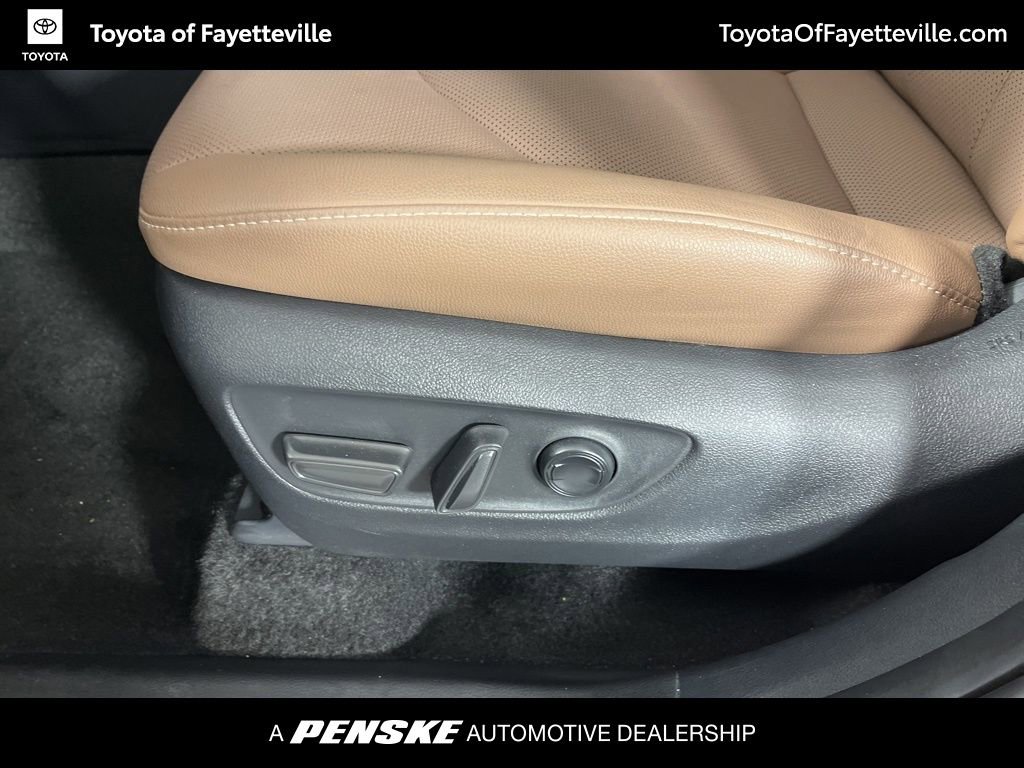 Certified 2026 Toyota Grand Highlander AWD image 25