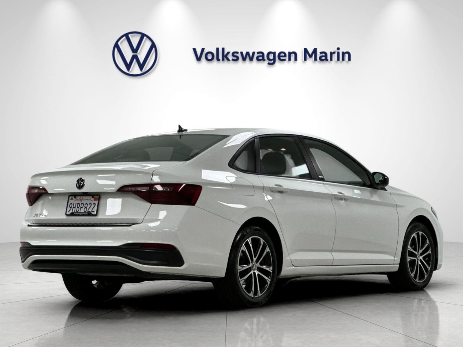 Used 2023 Volkswagen Jetta Sport FWD image 5