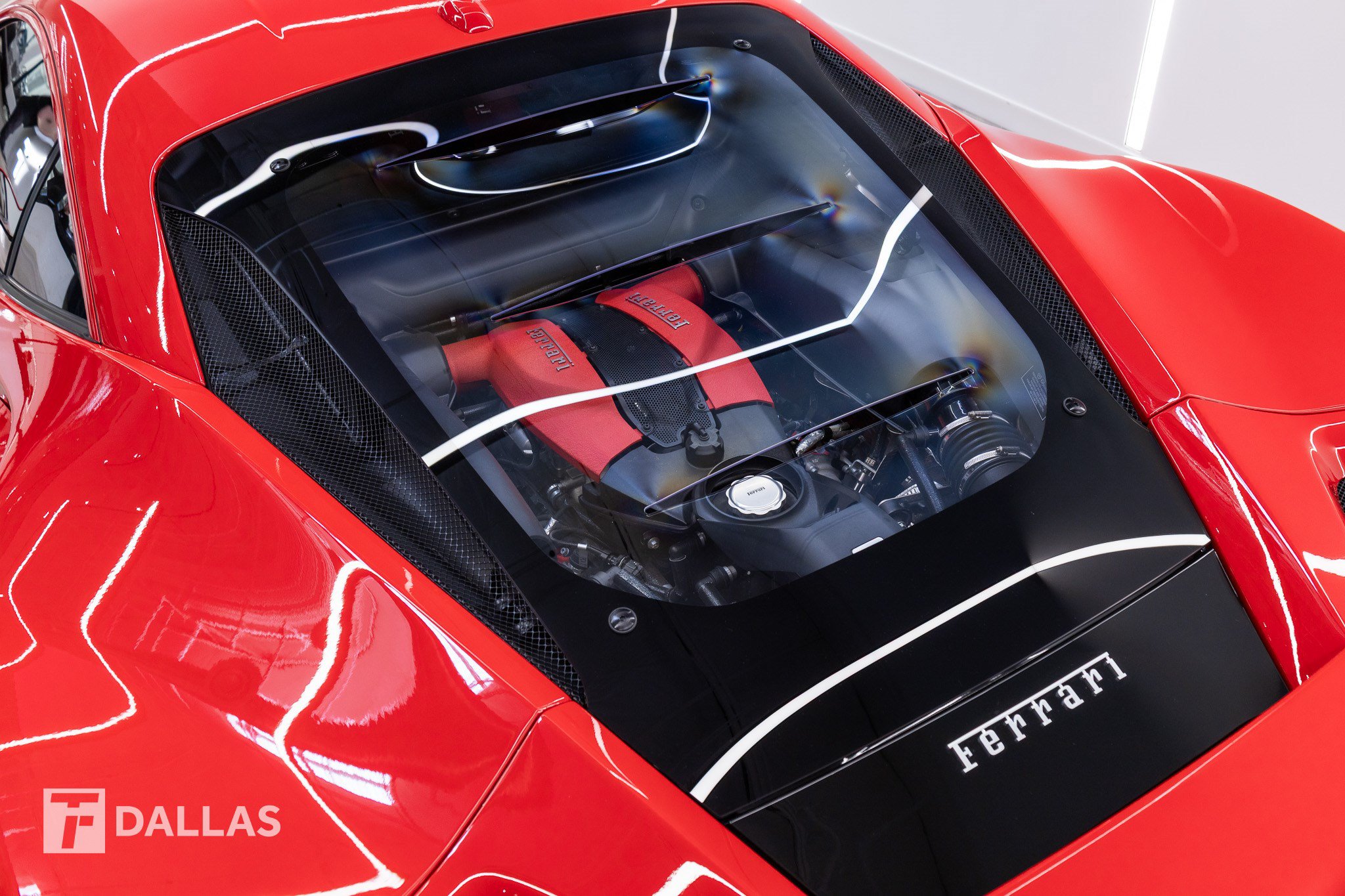 Used 2020 Ferrari F8 Tributo RWD image 13