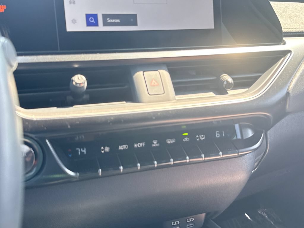 Used 2025 Lexus UX 300h AWD w/ Cold Area Package image 19