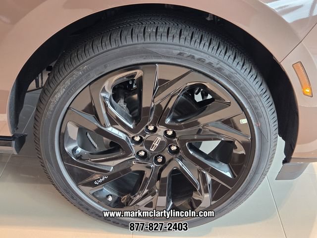 New 2026 Lincoln Navigator Black Label AWD/4WD image 11