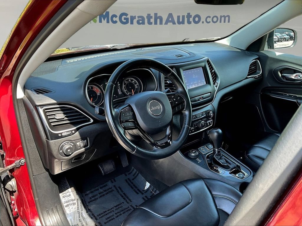 Used 2019 Jeep Cherokee Latitude Plus AWD/4WD image 21