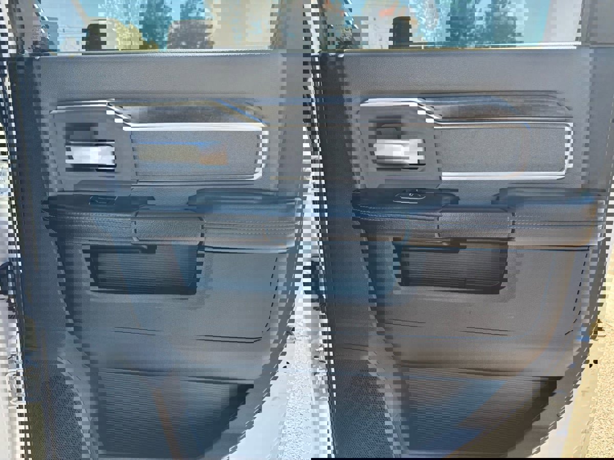 Used 2023 RAM 2500 Big Horn image 14