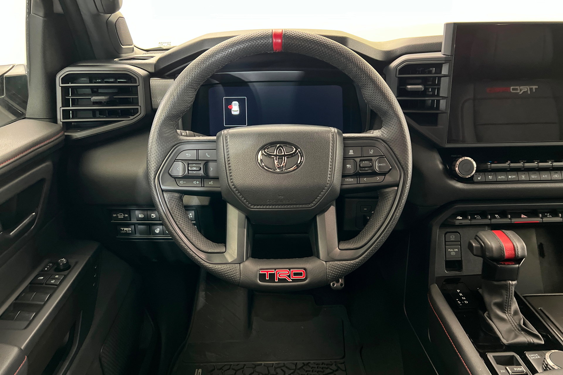 Used 2025 Toyota Sequoia TRD Pro AWD/4WD image 13