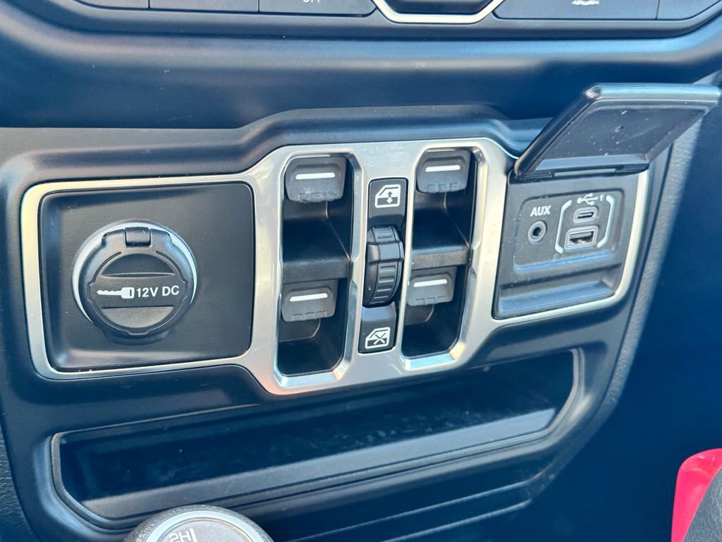 Used 2021 Jeep Wrangler Unlimited Sport AWD/4WD image 21