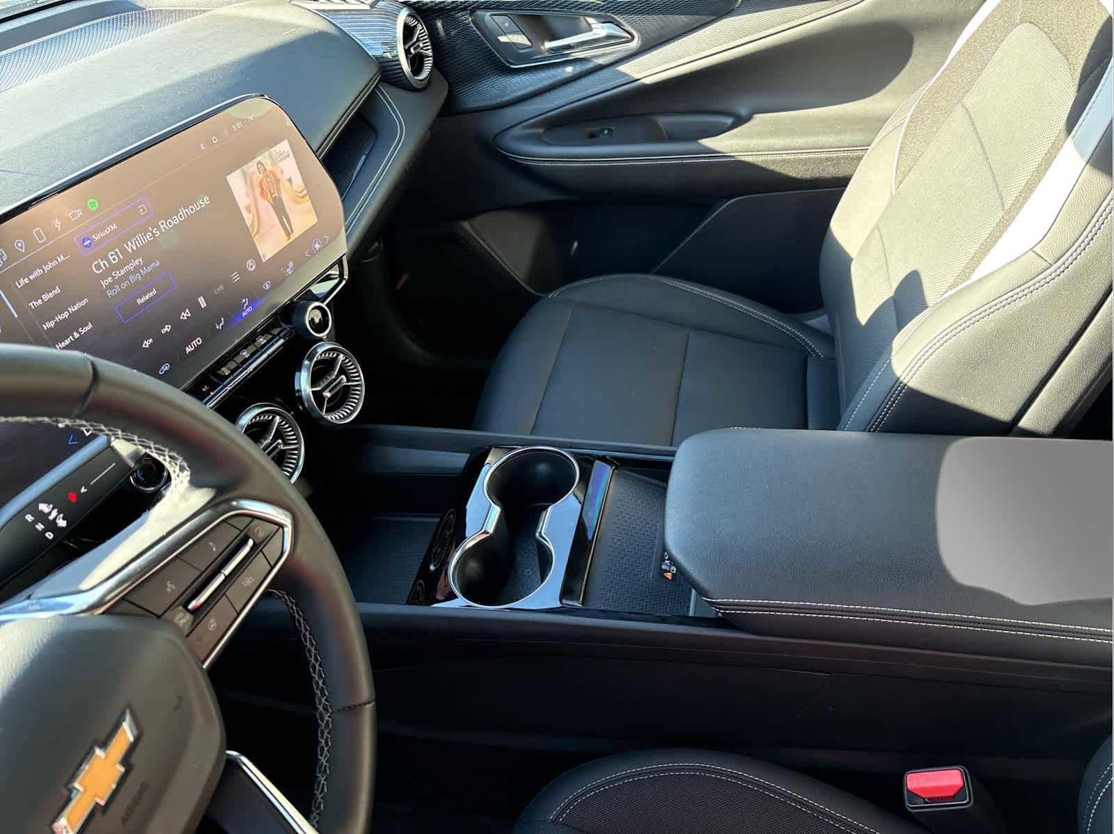 Used 2024 Chevrolet Blazer EV LT image 22